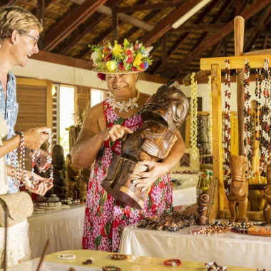 Rencontre et découverte de l'artisanat de Nuku Hiva © Grégoire Le Bacon