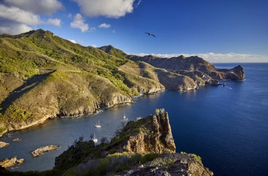 Ua Pou baie Vaiehu © Bertrand Duquenne