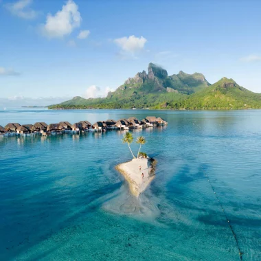 Lagon de Bora Bora © Flying World Pictures